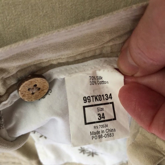 32 Orvis silk mens khaki shorts - Picture 3 of 4